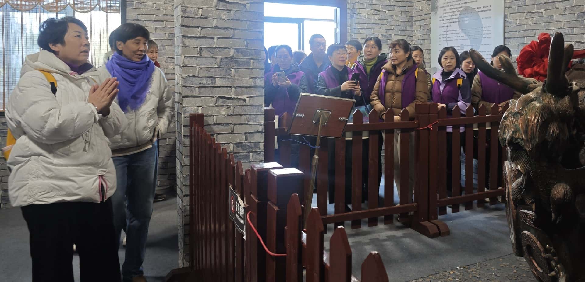微信图片_20241128195637_副本.jpg
