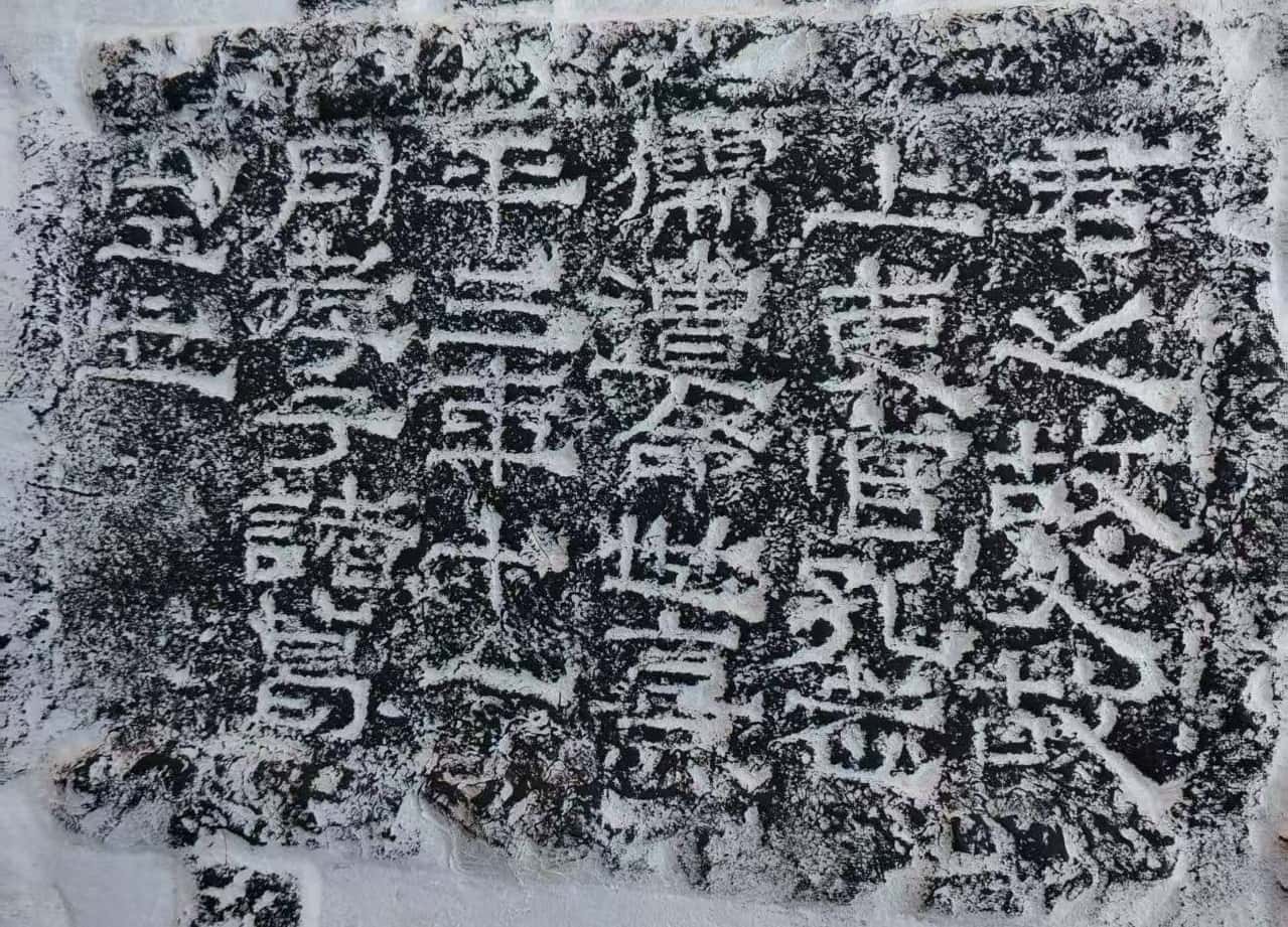微信图片_20251218145136_189_142_副本.jpg